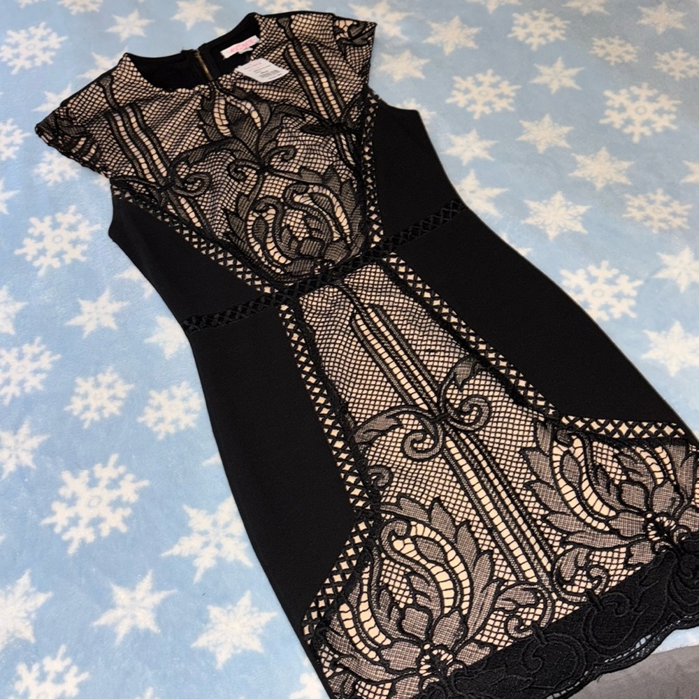 Mini dress